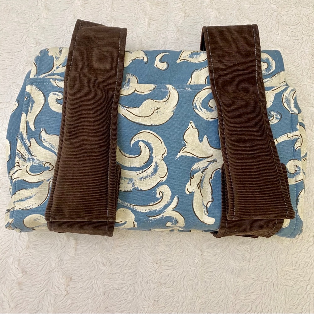 Insulated Carrier Farmhouse Decor